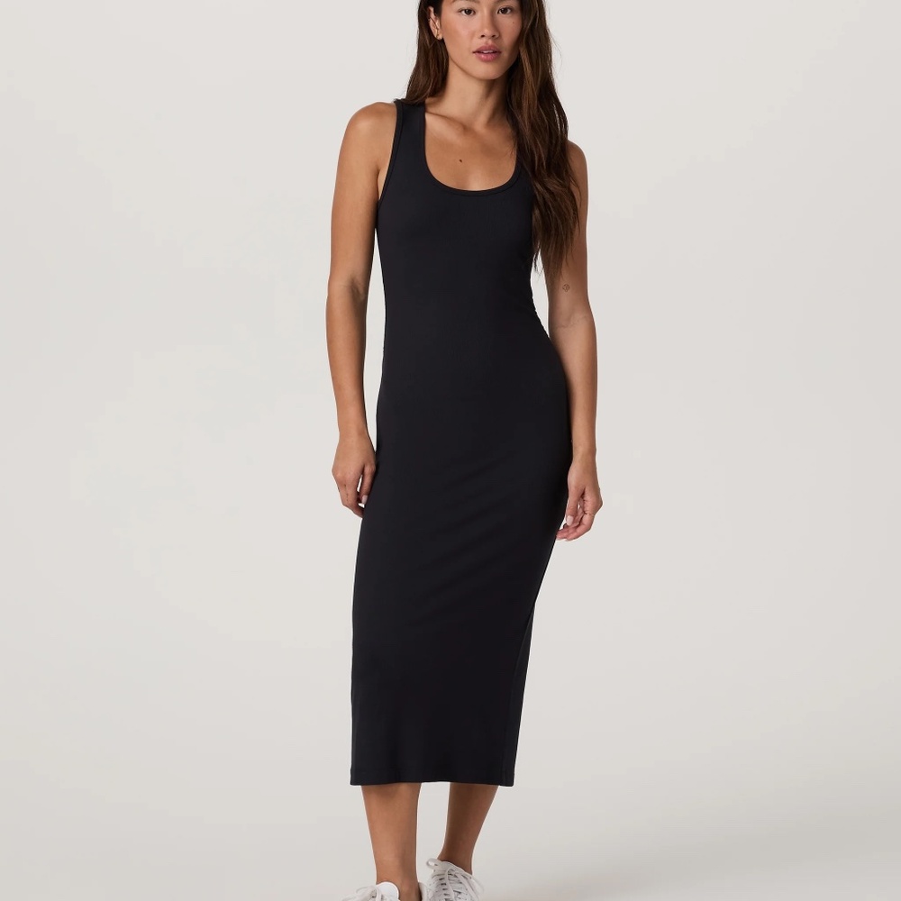 Vuori Pose Scoop Dress - Charcoal Grey